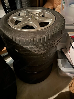 Sommerreifen auf Aluminium Felgen  Bild 4