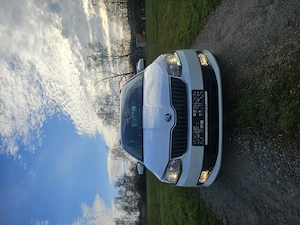 SKODA FABIA  TDi BJ -2016 Nur 118,000km Bild 9