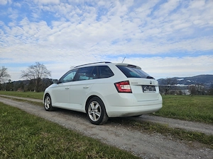 SKODA FABIA  TDi BJ -2016 Nur 118,000km Bild 4