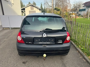Renault Clio AHK Bild 4