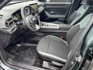 Dacia Bigster Extreme PANO+NAVI+SHZ Hybrid 155 116 kW (158 PS... Bild 4