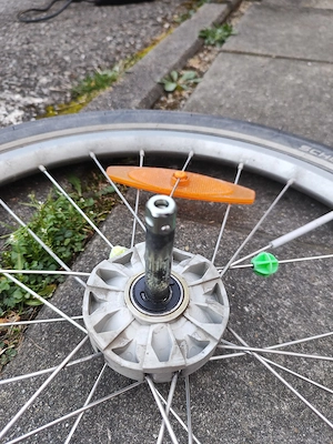 SUCHE Thule CX2 Laufrad Bild 2