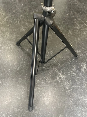 Boxenständer  Bild 2