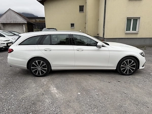 Mercedes-Benz E 300 de PHEV T-Modell 4MATIC Automatik ACC, LED, Spurhalte, Pano Bild 4
