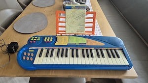 Bontempi Keyboard zu verschenken 