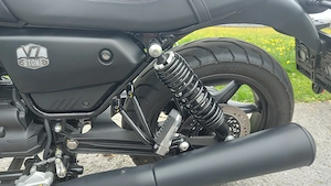 Moto Guzzi V7 Stone  Bild 3