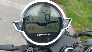 Moto Guzzi V7 Stone  Bild 7