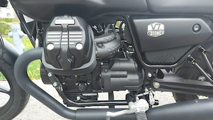 Moto Guzzi V7 Stone  Bild 6