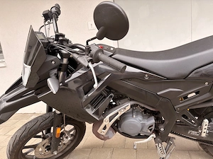 Derbi Senda DRD XTR SM - 9000 Km Zulassung Juni 2021 Bild 2