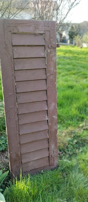  Alte Fensterläden aus Holz für Deko