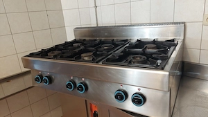 Gasherd mit 6 Herdplatten  Bild 3