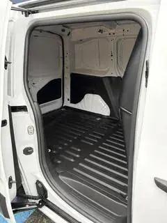 Peugeot Partner Tepee Bild 5