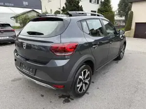 Dacia Sandero Bild 3