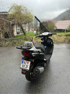 Daelim SL125R Otello Bild 3