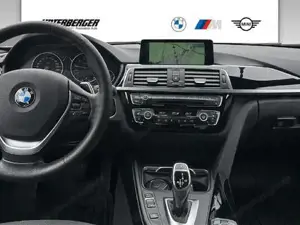 BMW 320i Sport Line // Aut // Head-Up// LED Bild 7