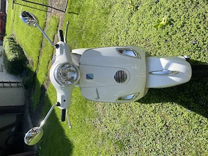 Vespa LX 50 weiß Bild 6