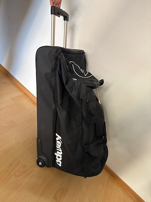 Kempa Sporttasche neu 