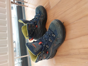Wanderschuhe Lowa Gr. 35