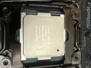 x299 taichi clx mainboard mit intel core i9-10980xe SRGSG 3.00 GHZ Bild 2