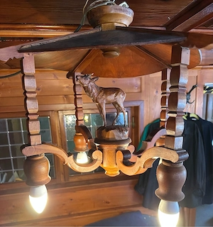 4 geschnitzte Deckenlampen im Set Bild 2