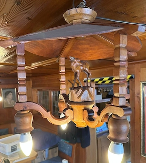 4 geschnitzte Deckenlampen im Set Bild 3