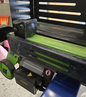 Zipper Holzspalter ZI-HS5TN 1160x425x610 Bild 9