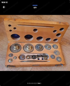 Apotheker-Waage mit Gewichten Bild 8