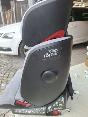 Kindersitz fürs Auto Bild 3