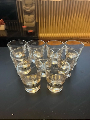 18-teiliges Bar-Set: Original SMIRNOFF & TROJKA Shotgläser   Stamper Bild 3