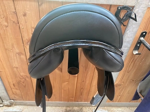 Springsattel 17 Zoll Bild 3