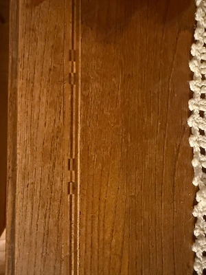 Schöner Vollholz Schrank - Geschnitzt - Glastür - Einlegearbeiten Bild 6