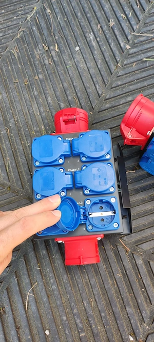 16A 400V Stromverteiler Bild 9