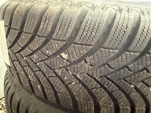 Kompletträder 215 65 16