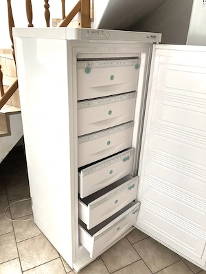 Tiefkühlschrank 