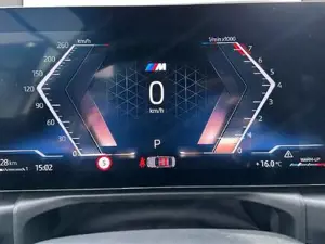 BMW 320i xDrive M Sportpaket Pro // Anhängerkupplung // elektr. Sitze // Bild 9