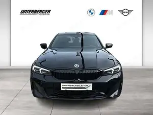 BMW 320i xDrive M Sportpaket Pro // Anhängerkupplung // elektr. Sitze // Bild 2