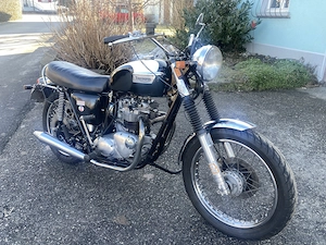 Triumph T140 Bild 3