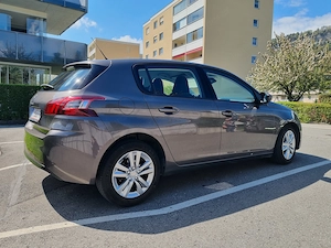 Servicegepflegter Top-PKW Peugeot 308, sehr wenig km, 8fach bereift,  Bild 4