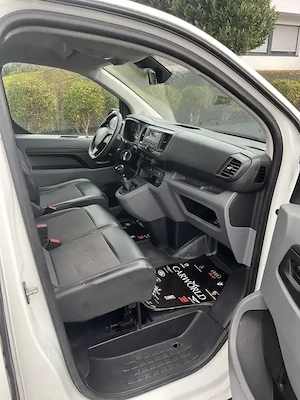 Peugeot Expert Premium L2 Bild 9