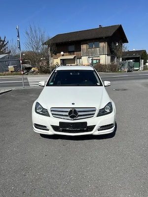 Mercedes-Benz C 220 Aut. T CDI 4Matic Bild 2