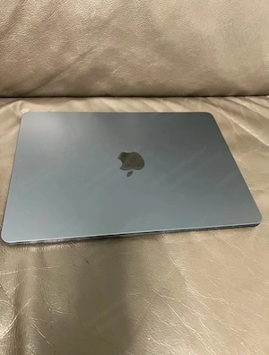MacBook Air M3 (2024) - Guter Zustand Bild 2