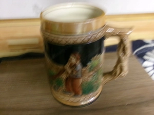 Bierkrüge aus Reinzinn und Steingut Bild 9