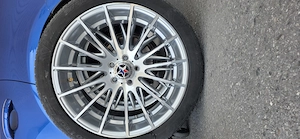 Neue 20 Zoll Felgen mit Reifen 255 35 20