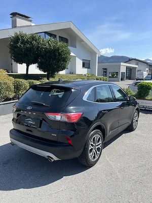 Ford Kuga Plug-In Hybrid Titanium Bild 6