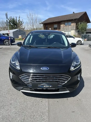 Ford Kuga Plug-In Hybrid Titanium Bild 2