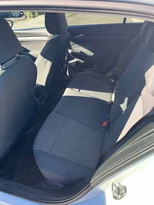 Volkswagen Golf 8 TSI Bild 8