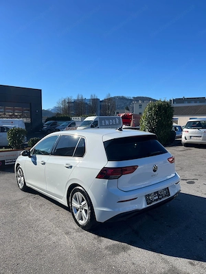 Volkswagen Golf 8 TSI Bild 4