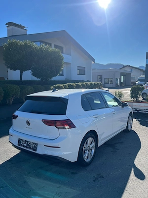 Volkswagen Golf 8 TSI Bild 6