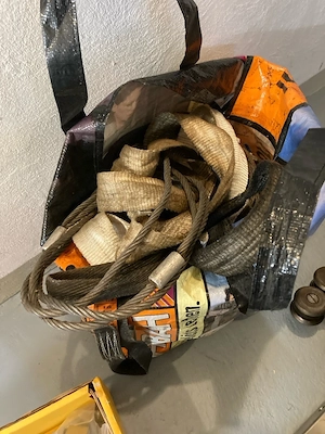 Kran mit C-Schiene und Dreharm Bild 5