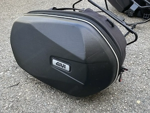 Seitentaschen für MT07 Bj. 2015 Bild 2